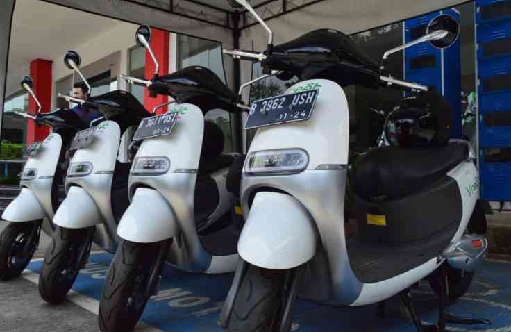 Ngabuburit Bisa Santai Pakai Motor Listrik, Sewa Cuma Rp2,500