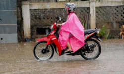 Empat Cara Merawat Motor Saat Musim Hujan Agar Tetap Nyaman Digunakan